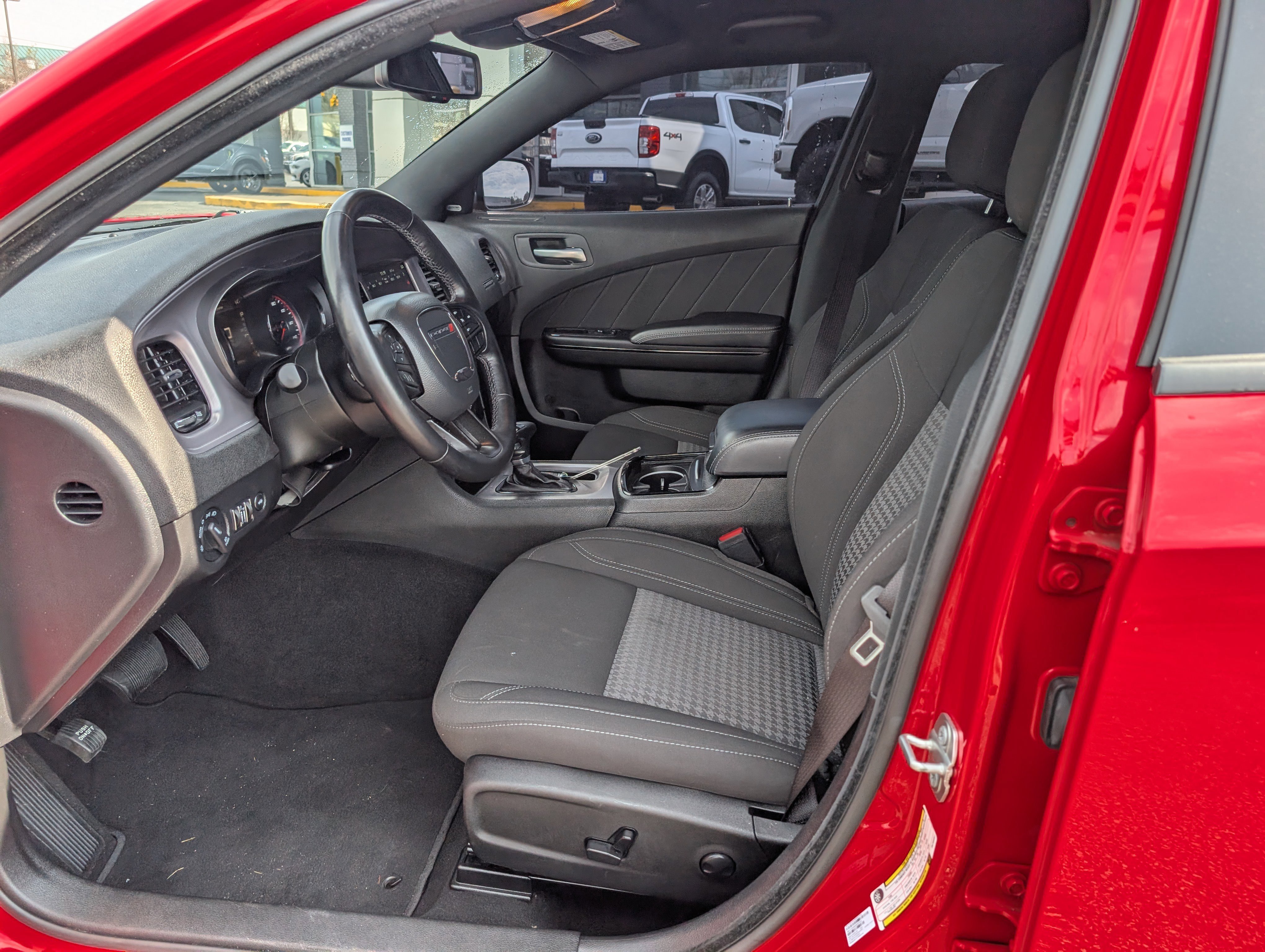 Used 2023 Dodge Charger SXT w/ Blacktop Package image 18