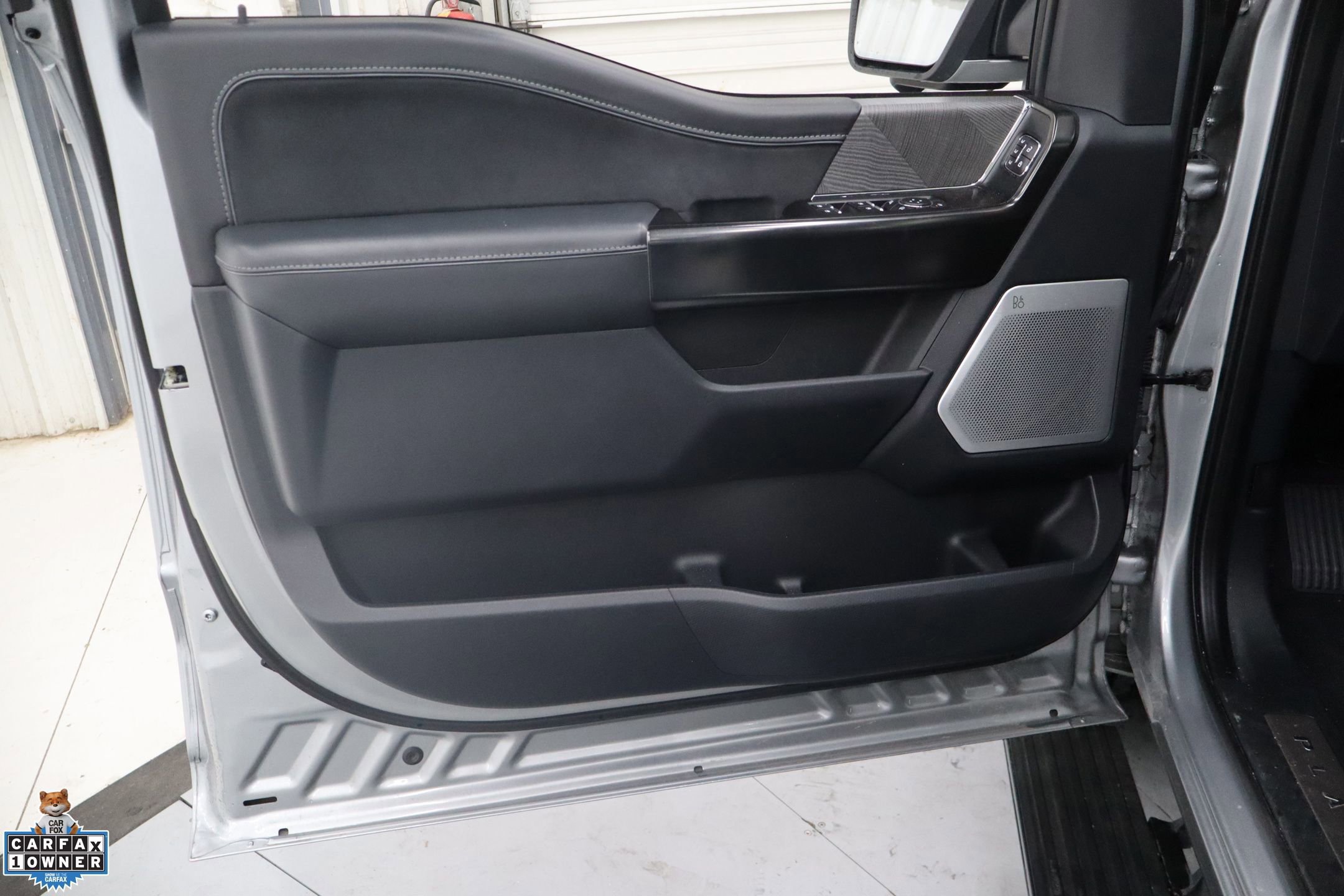 Certified 2023 Ford F150 Platinum w/ Equipment Group 701A High image 18