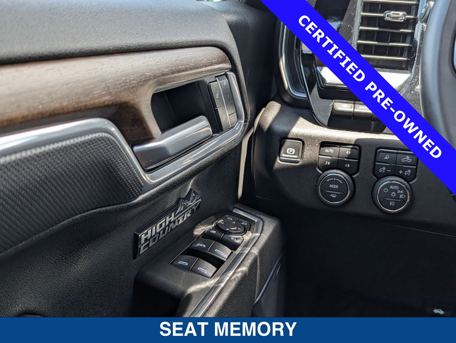 Used 2025 Chevrolet Silverado 1500 High Country w/ Midnight Edition AWD/4WD image 32