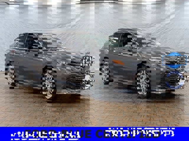 Used 2018 Toyota Camry XLE