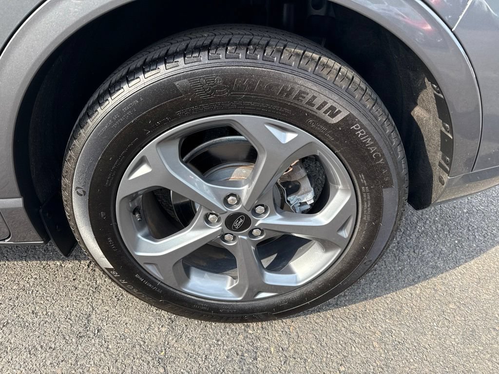 Certified 2024 Ford Escape ST-Line w/ Tech Pack #1 FWD image 9