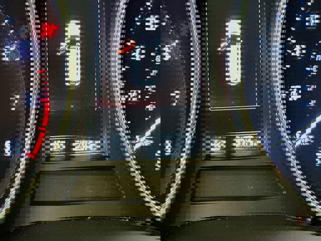 Used 2018 Hyundai Santa Fe Sport image 22