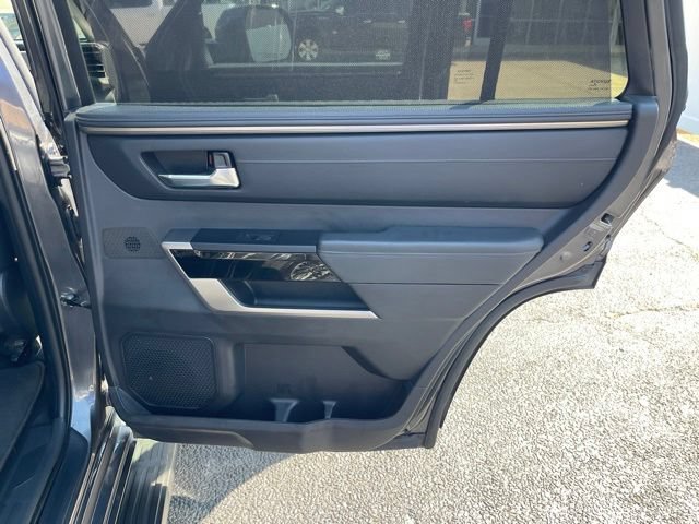 Used 2023 Toyota Sequoia Limited AWD/4WD image 22