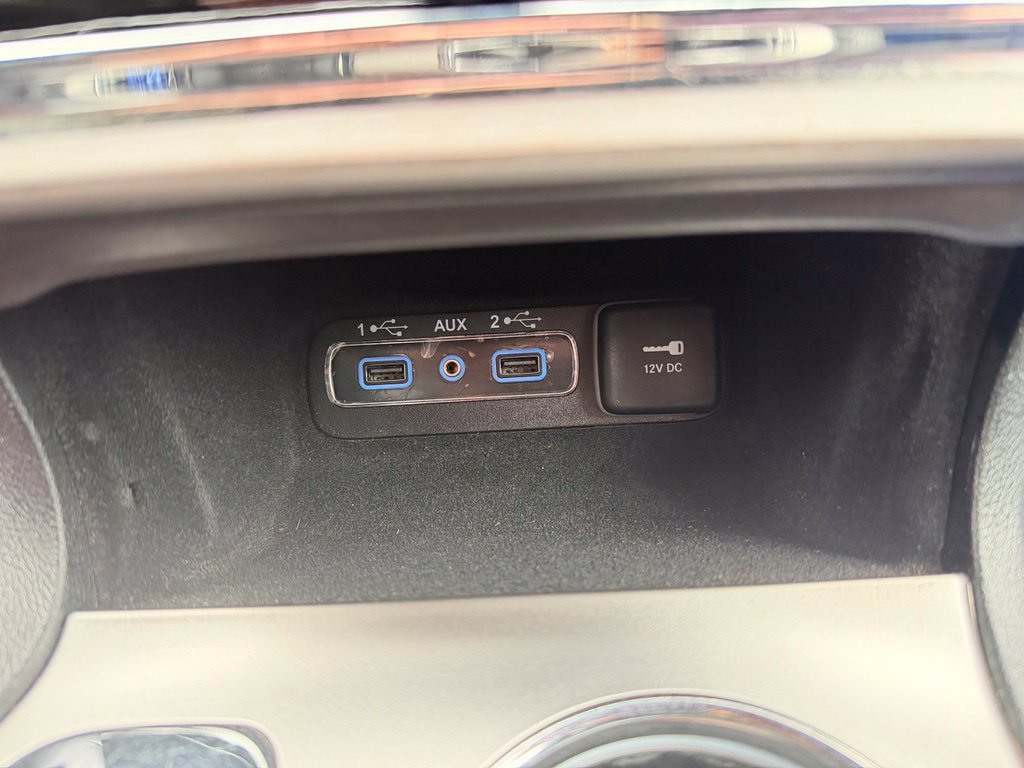 Used 2019 Jeep Grand Cherokee Limited AWD/4WD image 24