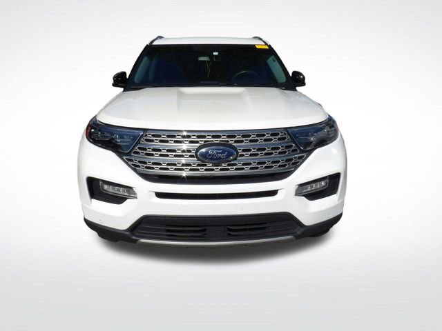 Certified 2022 Ford Explorer Limited w/ Equipment Group 301A RWD image 3
