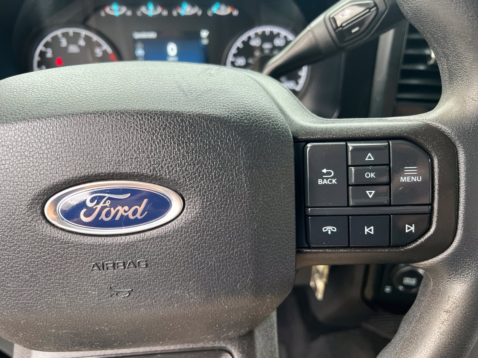 Certified 2023 Ford F250 XLT w/ 360-Degree Camera Package AWD/4WD image 21
