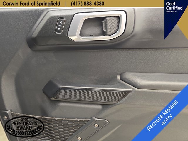 Certified 2025 Ford Bronco Outer Banks w/ Sasquatch Package AWD/4WD image 13