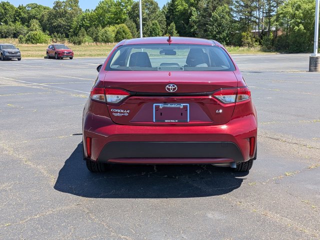 Used 2022 Toyota Corolla LE FWD image 4