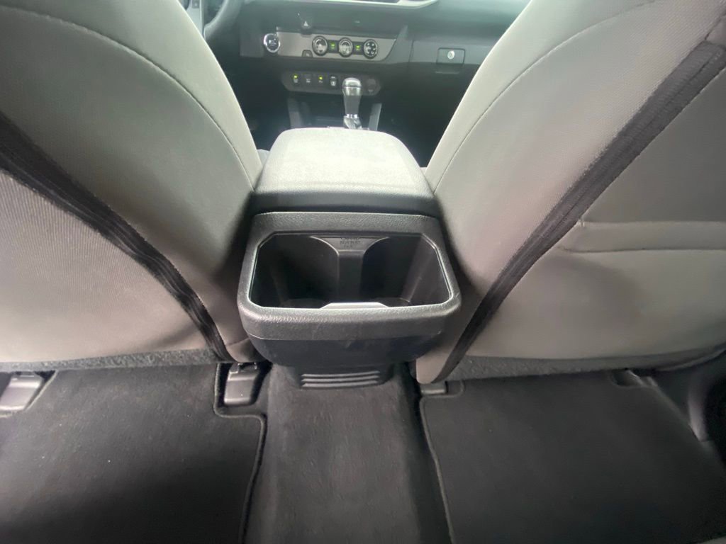 Used 2018 Toyota Tacoma TRD Sport w/ Technology Package RWD image 24