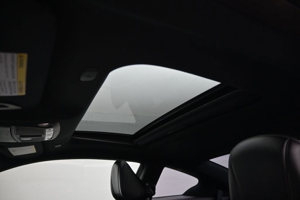 Used 2017 INFINITI Q60 Red Sport 400 RWD image 14