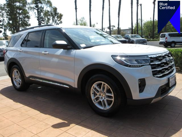 Certified 2025 Ford Explorer Active w/ Active Comfort Package RWD image 1