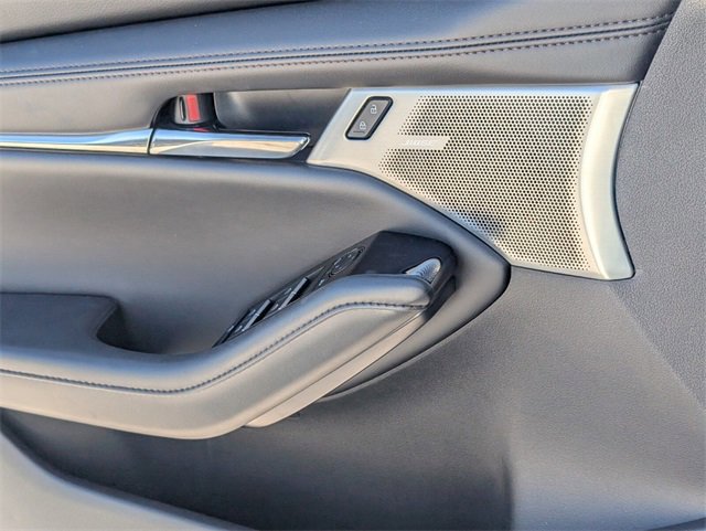 Used 2023 MAZDA MAZDA3 s image 24