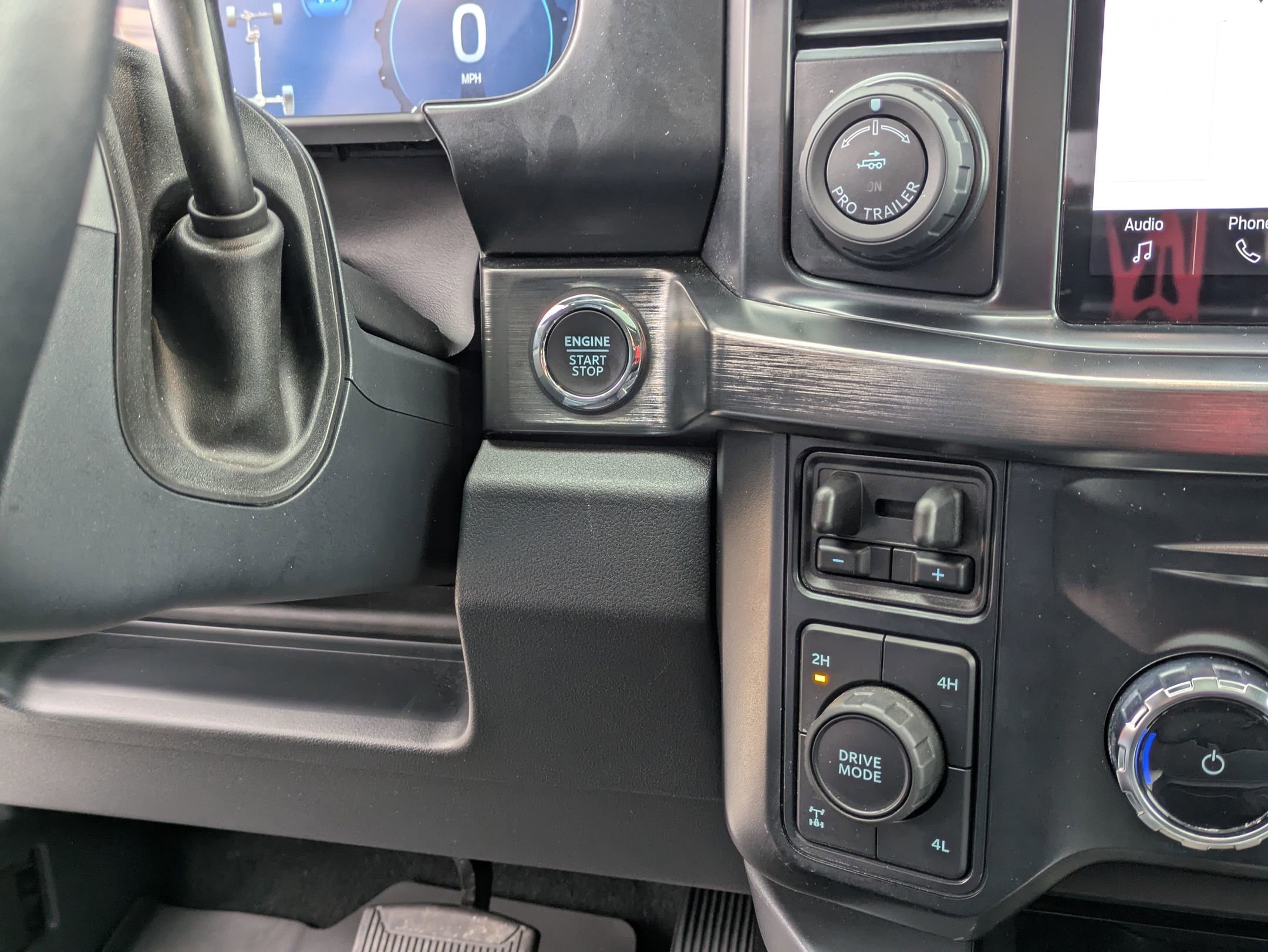 Certified 2024 Ford F250 Lariat w/ Lariat Ultimate Package image 28