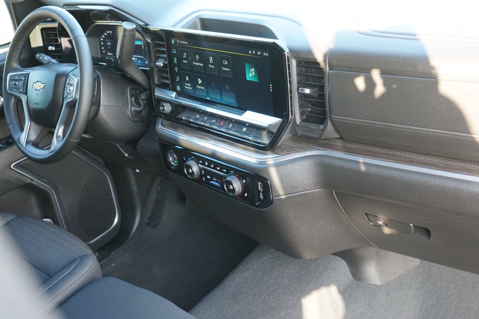 Used 2024 Chevrolet Silverado 1500 LT RWD image 27