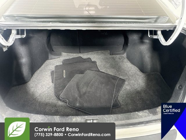 Used 2022 Toyota Corolla LE w/ Carpet Mat Package (TMS) FWD image 27