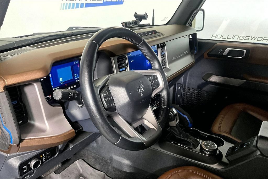 Certified 2023 Ford Bronco Outer Banks w/ Sasquatch Package AWD/4WD image 10