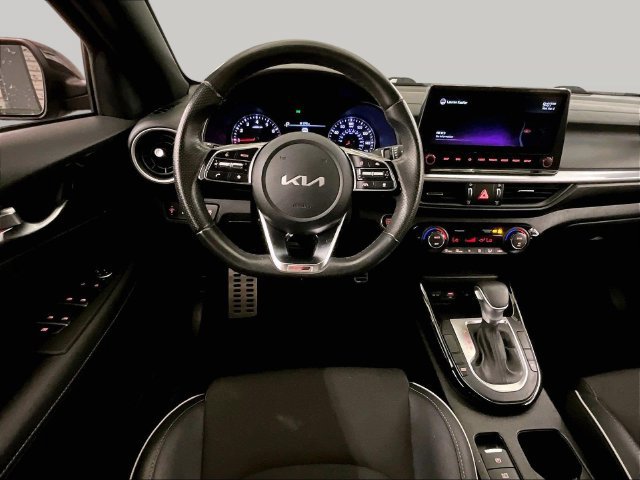 Used 2022 Kia Forte GT-Line w/ GT-Line Technology Package FWD image 5
