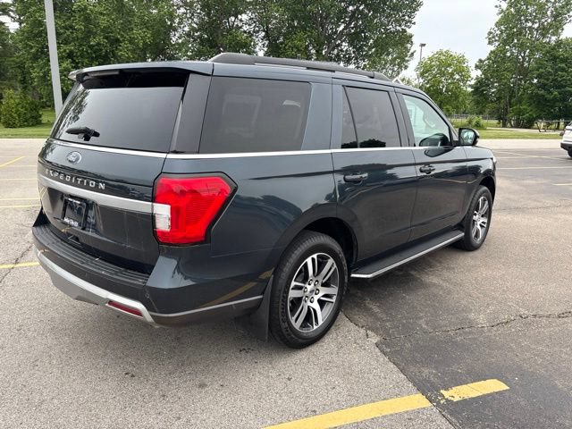 Certified 2022 Ford Expedition XLT AWD/4WD image 3