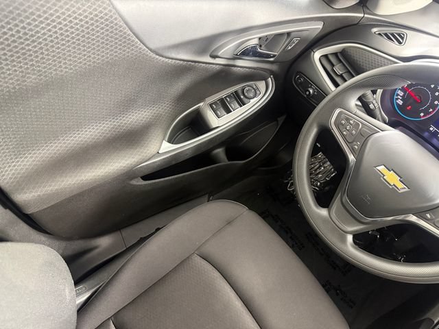 Used 2024 Chevrolet Malibu LT FWD image 29
