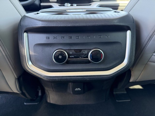 Certified 2025 Ford Expedition Active image 26