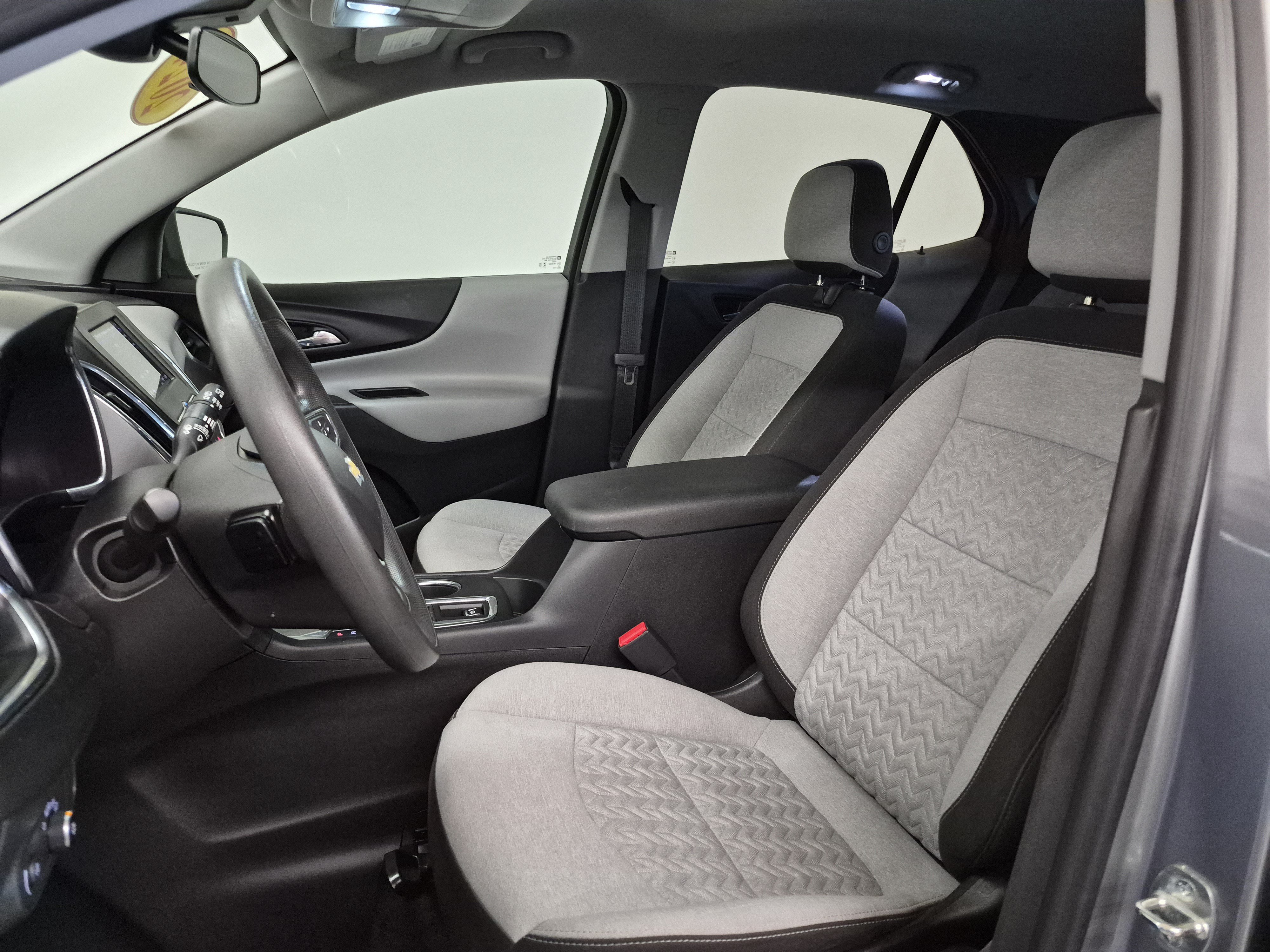 Used 2024 Chevrolet Equinox LS FWD image 10
