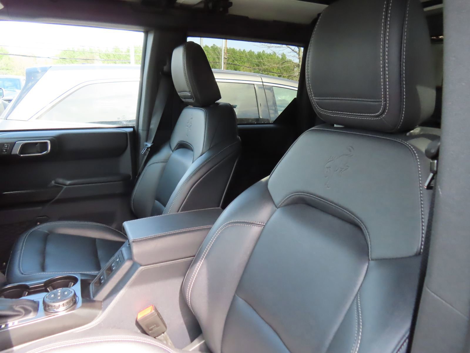 Certified 2025 Ford Bronco Badlands image 32