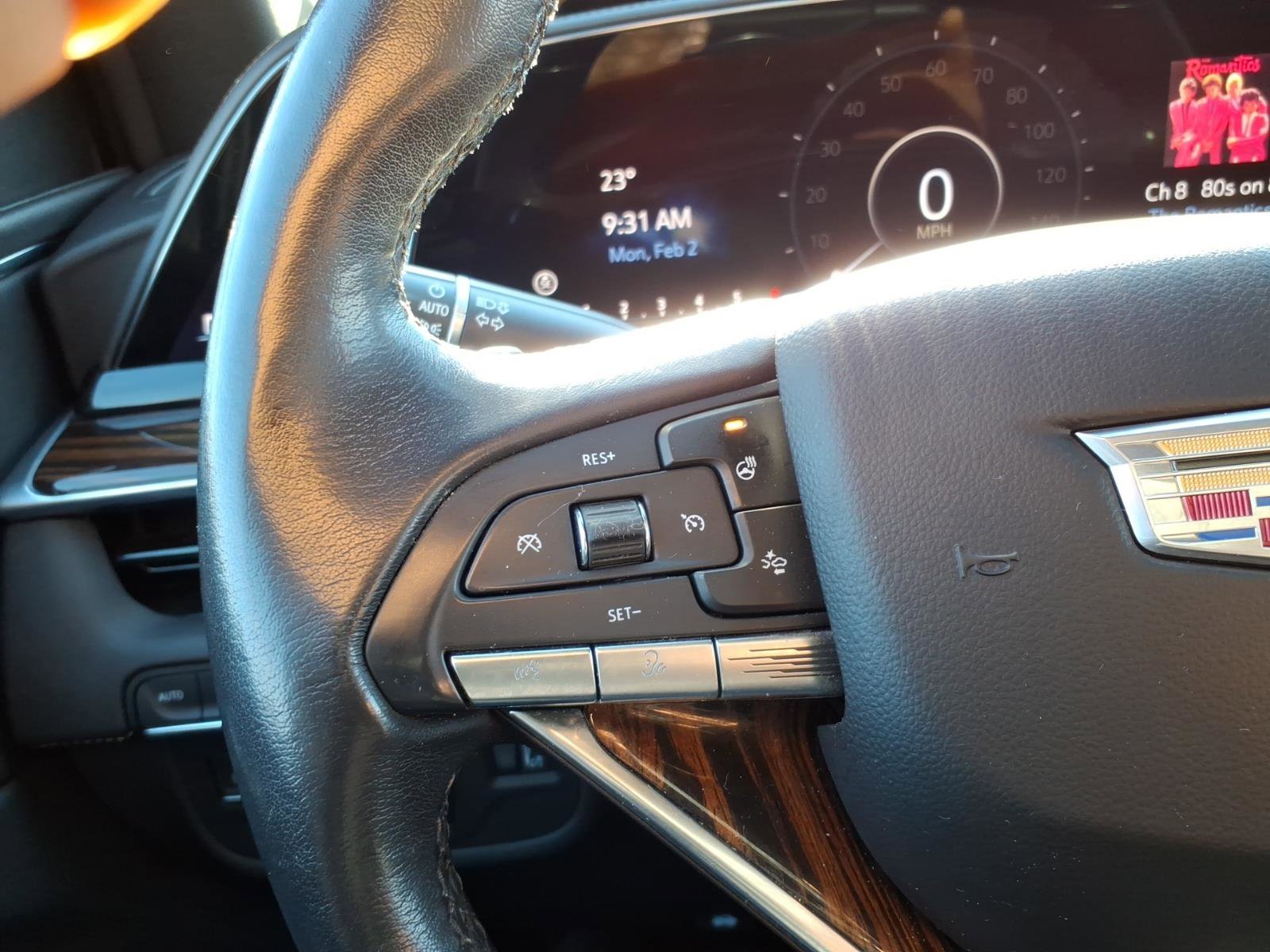 Used 2021 Cadillac Escalade Premium Luxury w/ Performance Package image 23