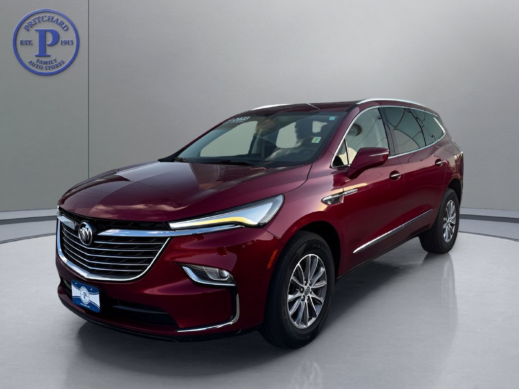 Used 2023 Buick Enclave Essence FWD image 4