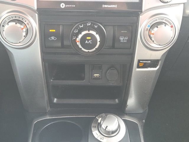 Used 2021 Toyota 4Runner SR5 AWD/4WD image 33