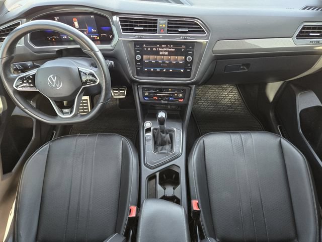 Used 2022 Volkswagen Tiguan SE R-Line FWD image 25