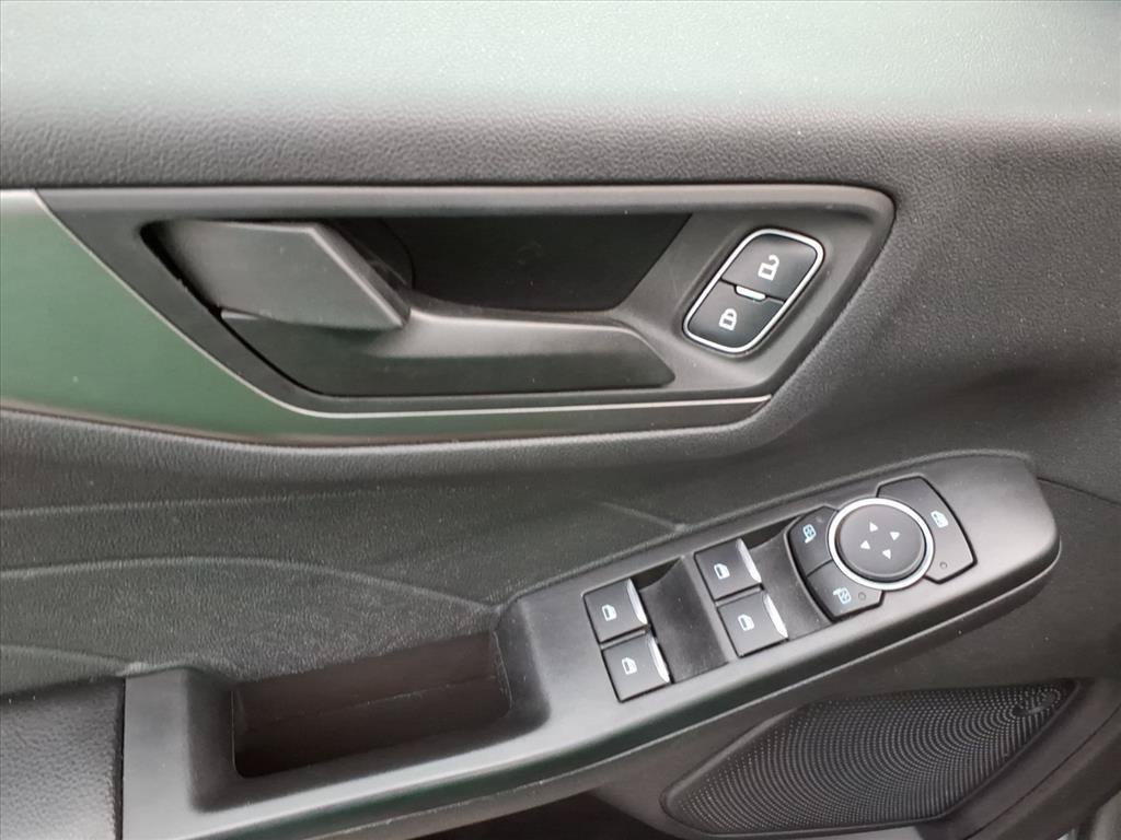 Certified 2024 Ford Escape Active AWD/4WD image 10