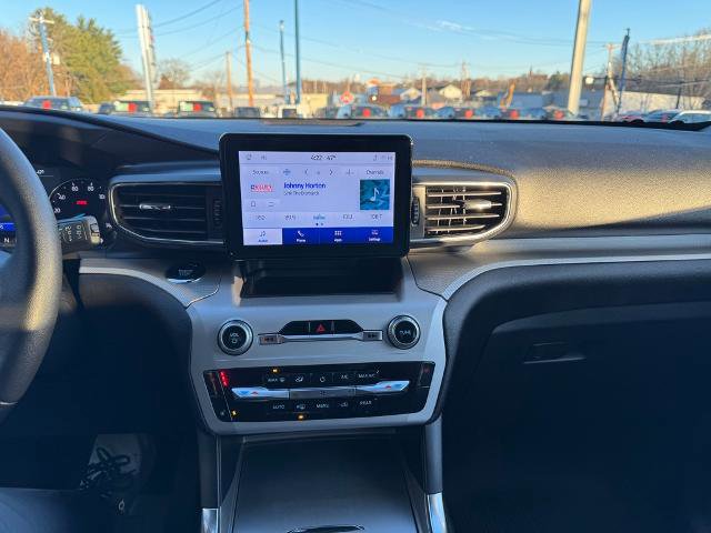 Certified 2023 Ford Explorer XLT w/ Equipment Group 202A image 15