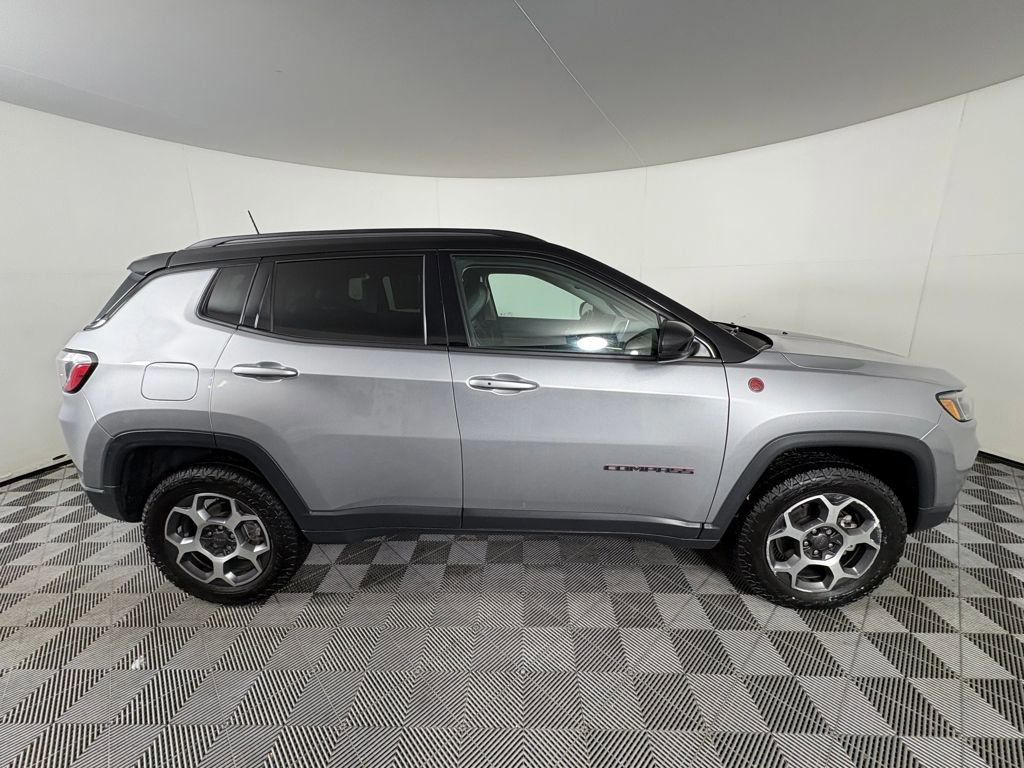 Used 2022 Jeep Compass Trailhawk w/ Sun and Sound Group image 6