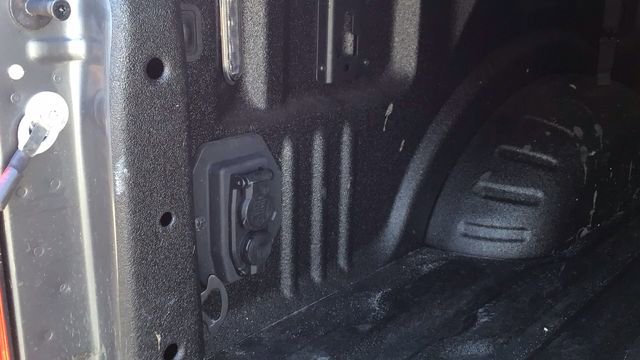 Certified 2023 Ford F250 Lariat w/ Tremor Off-Road Package image 13