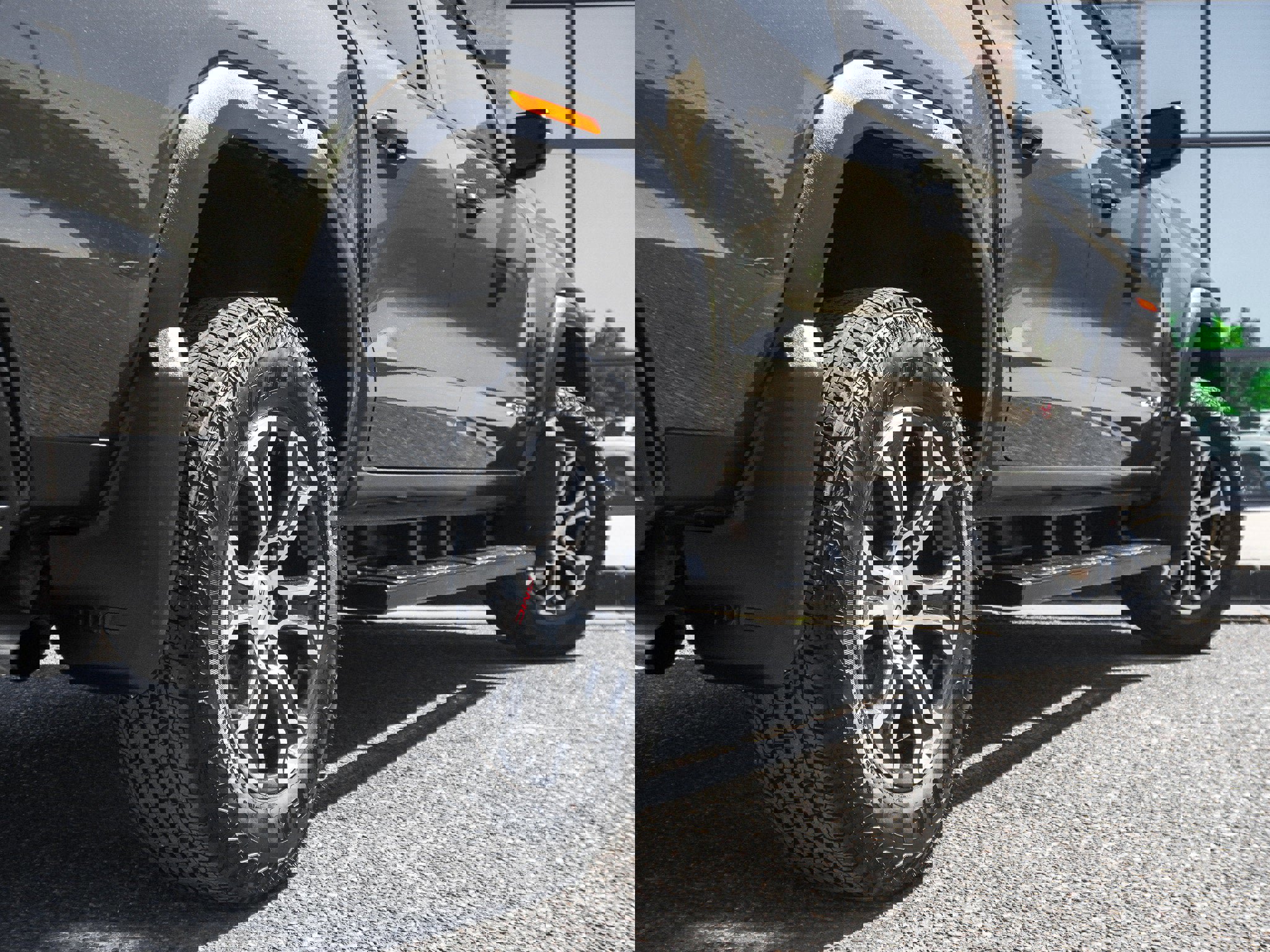 Used 2024 GMC Canyon AT4 w/ LPO, Skid Plate Package image 11