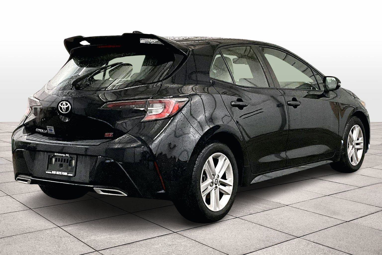 Used 2019 Toyota Corolla SE image 3