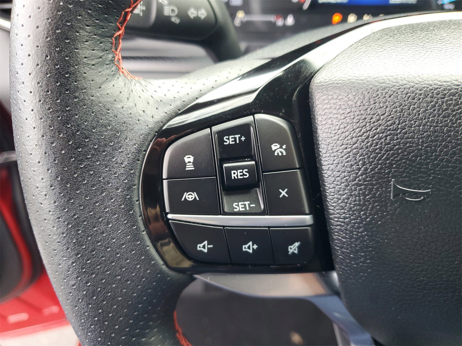 Certified 2023 Ford Explorer ST-Line w/ Class IV Trailer Tow Package image 21