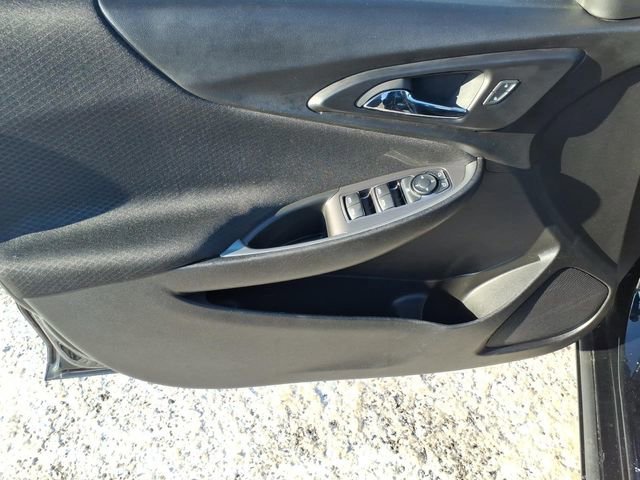 Used 2024 Chevrolet Malibu LT image 11