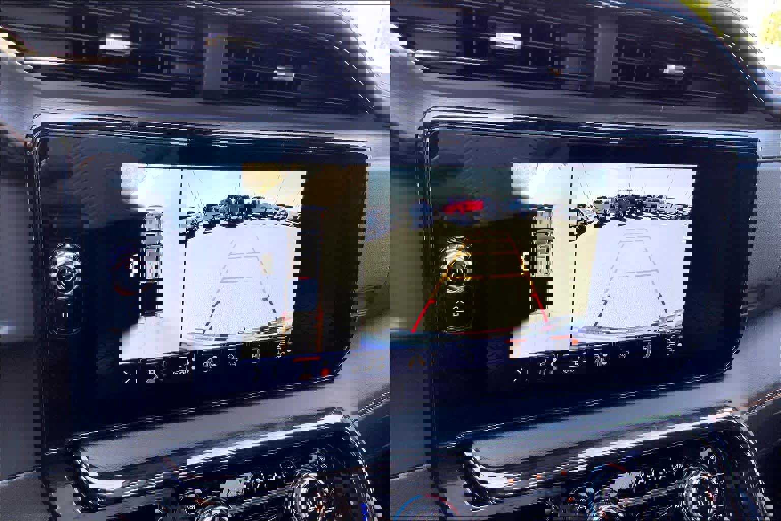 Used 2024 GMC Sierra 1500 AT4 w/ Technology Package image 27