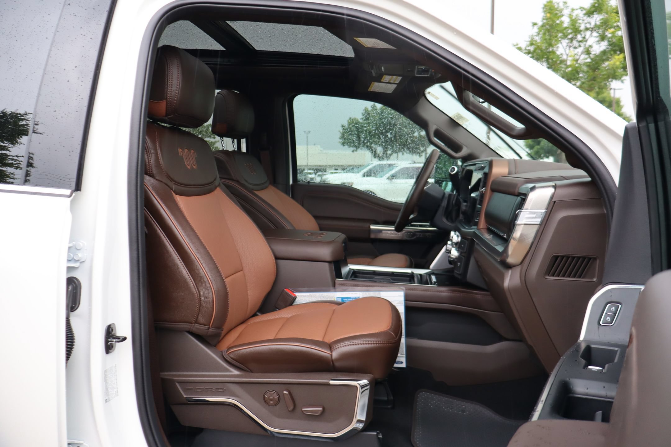 Certified 2026 Ford F250 King Ranch w/ Chrome Package AWD/4WD image 29