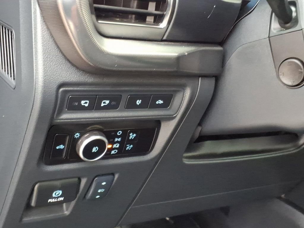 Certified 2024 Ford F150 Platinum w/ Equipment Group 702A High AWD/4WD image 20