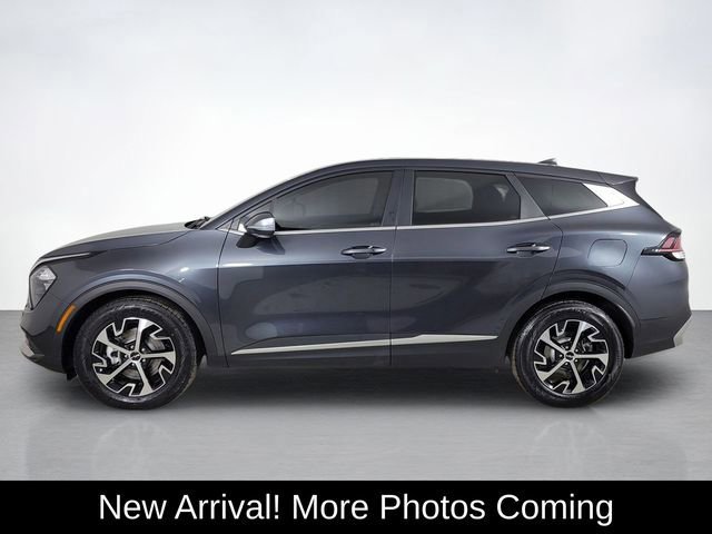 Used 2023 Kia Sportage EX image 2
