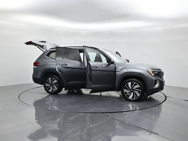 Used 2024 Volkswagen Atlas SE AWD/4WD image 52