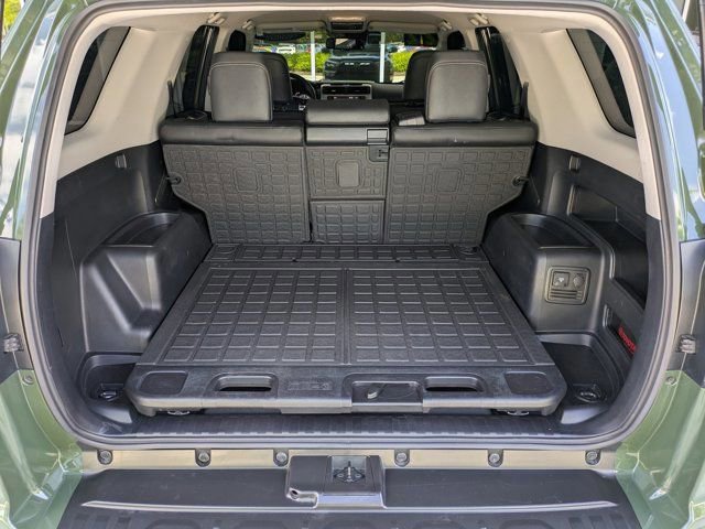 Used 2022 Toyota 4Runner TRD Sport w/ Technology Package AWD/4WD image 19