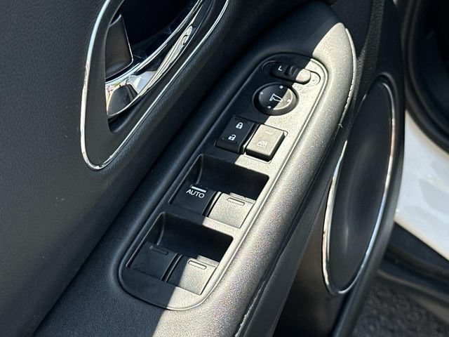 Used 2022 Honda HR-V EX-L image 17