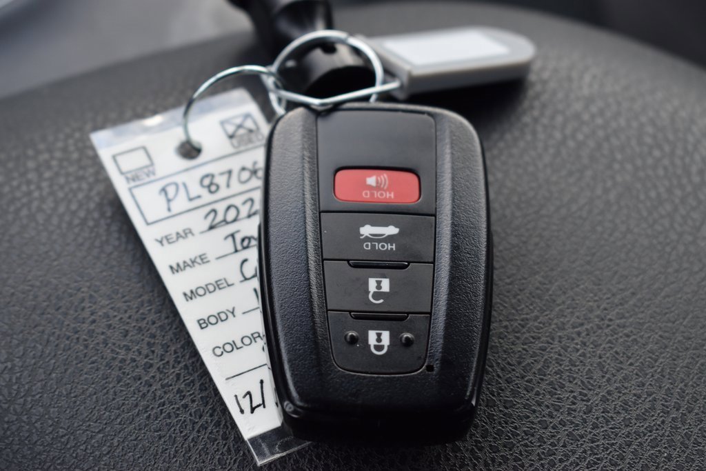 Used 2024 Toyota Camry LE w/ Convenience Package image 13