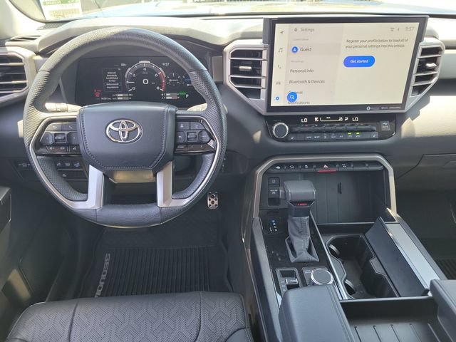Used 2023 Toyota Sequoia SR5 w/ SR5 Premium Package AWD/4WD image 4
