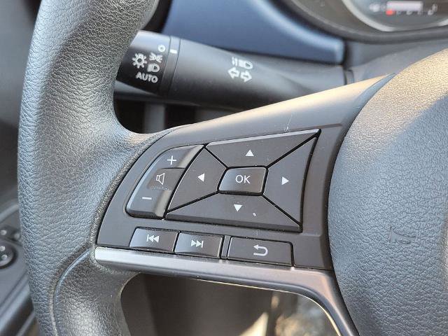 Used 2025 Nissan Versa SV image 25