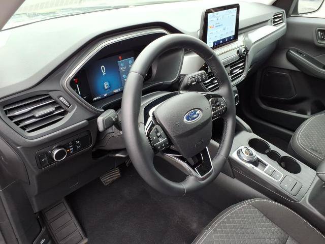 Certified 2023 Ford Escape Active AWD/4WD image 18