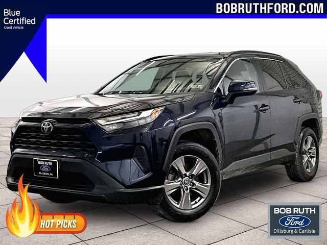Used 2022 Toyota RAV4 XLE AWD/4WD image 1